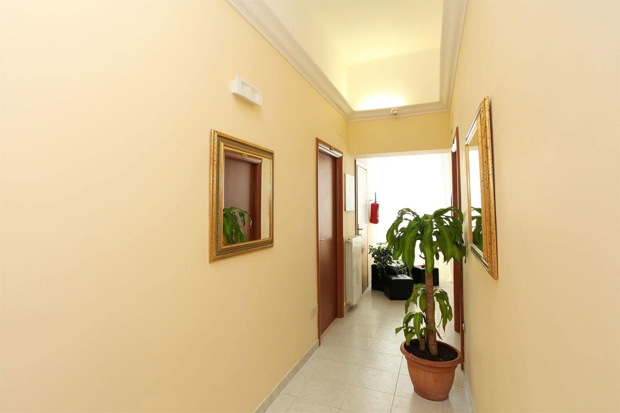 Hotel Pisa Roma Ngoại thất bức ảnh